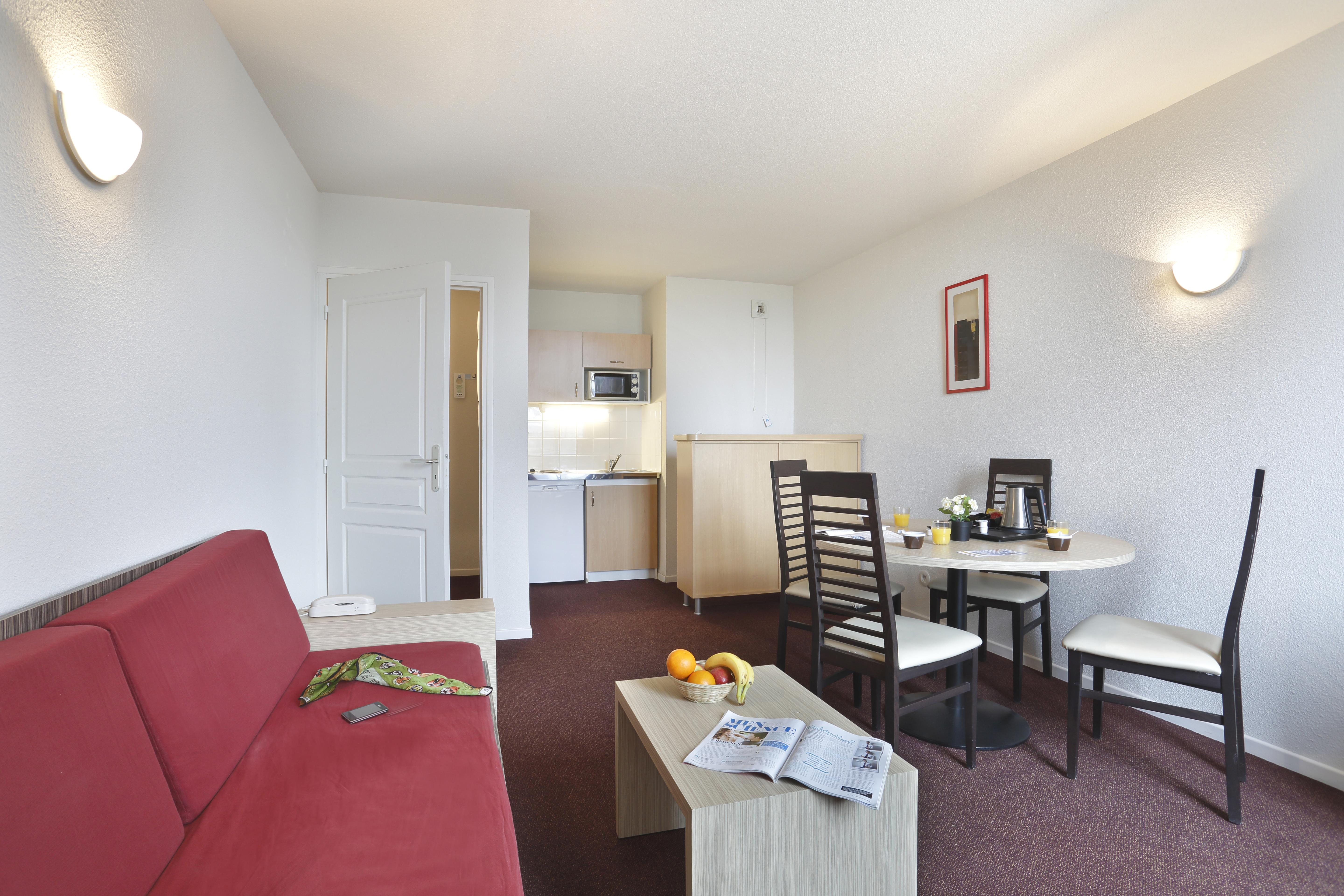 Comfort Suites & Vacanceole Les Demeures Champenoises 에페르네이 외부 사진