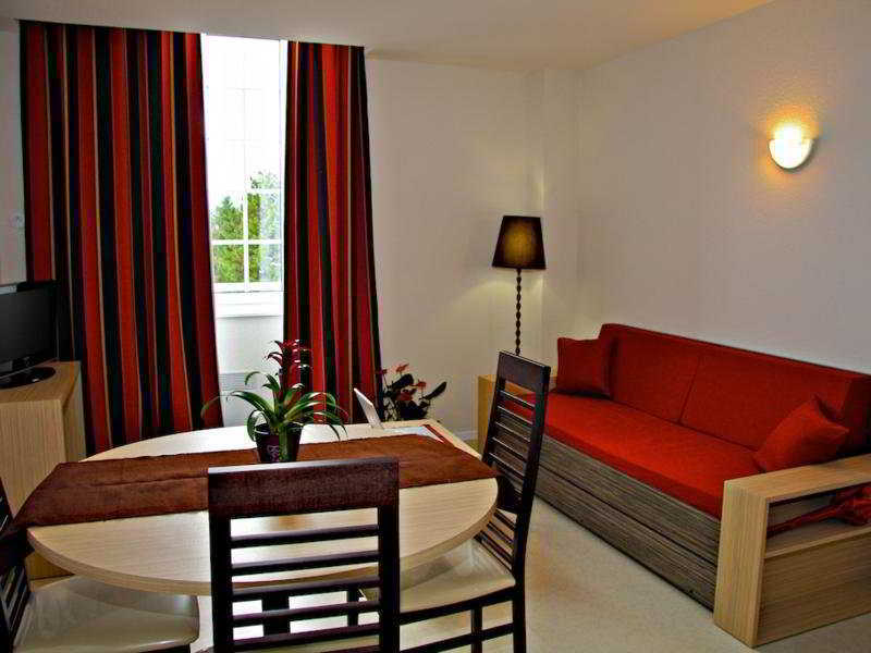Comfort Suites & Vacanceole Les Demeures Champenoises 에페르네이 외부 사진